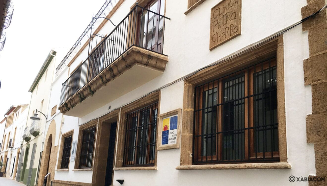 Fachada del Juzgado de Paz de Jávea