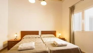 Una de las habitaciones de un chalet de vacaciones en Jávea – Quality Rent a Villa