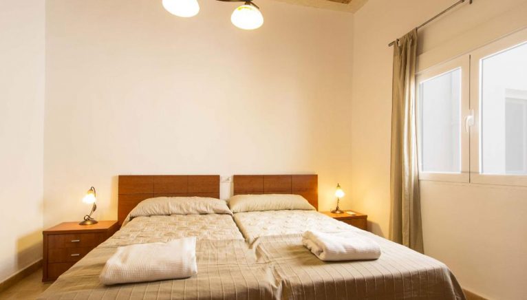 Una de las habitaciones de un chalet de vacaciones en Jávea - Quality Rent a Villa