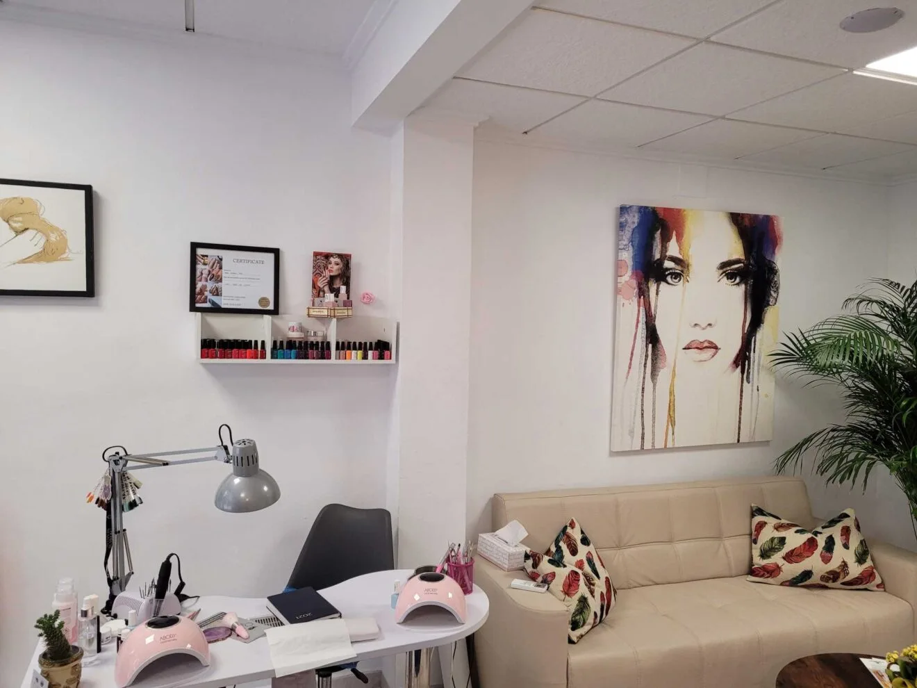 Hacerse las uñas en Javea - Centro de Estetica ONIX