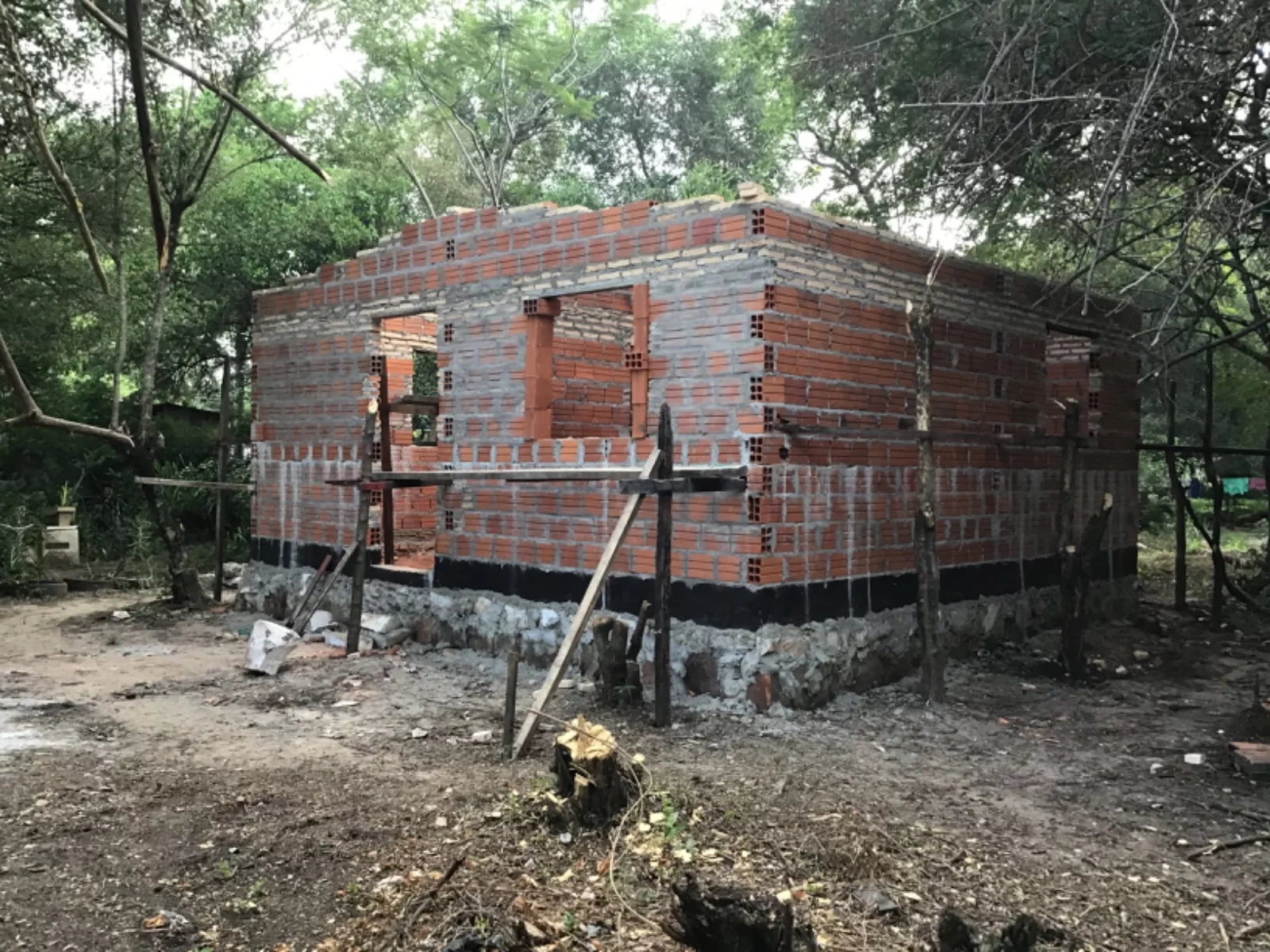 La casa para la familia necesitada de Paraguay