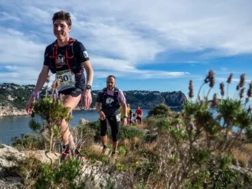 Participantes realizando la Granadella Trail