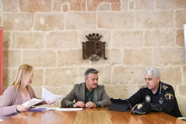 Imagen: Presentación de la Memoria de servicios de 2019 de la policía local de Xàbia