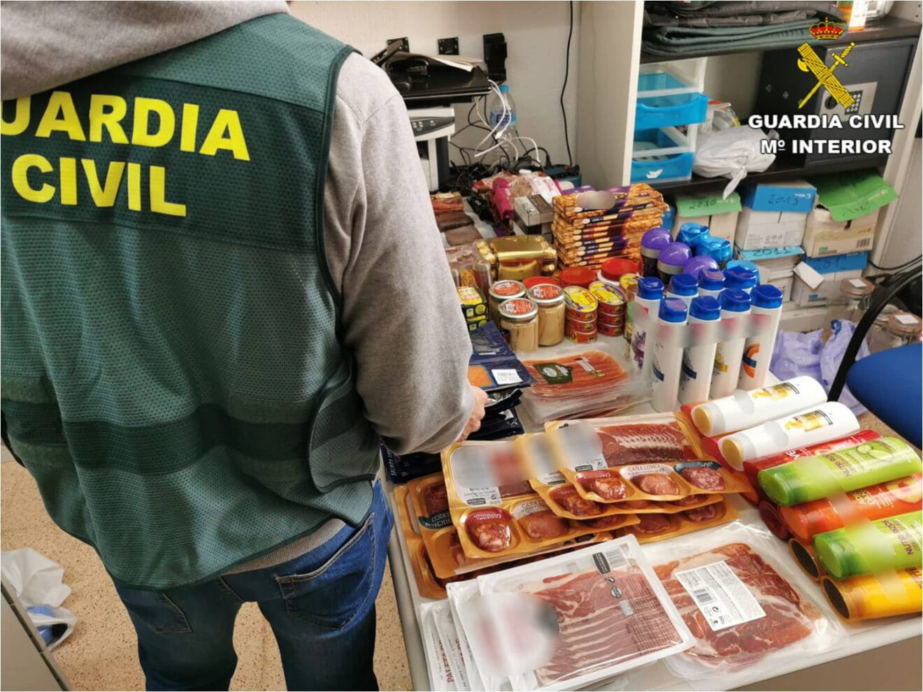 Productos recuperados por la Guardia Civil