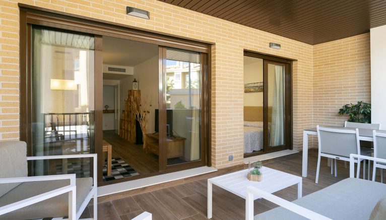 Terraza cubierta en un apartamento en alquiler en Jávea - Quality Rent a Villa