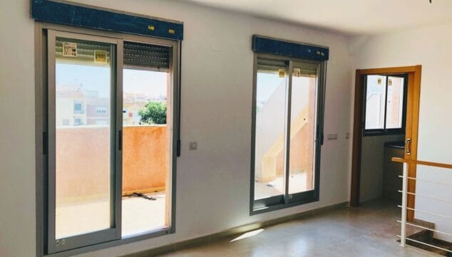 Imagen: Dúplex de tres habitaciones en venta en Ondara - Mare Nostrum Inmobiliaria