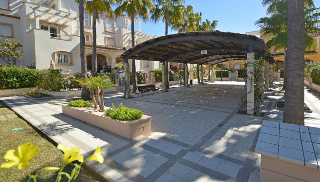 Zonas comunes en un adosado en venta en Jávea - Atina Inmobiliaria