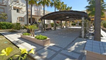 Zonas comunes en un adosado en venta en Jávea – Atina Inmobiliaria