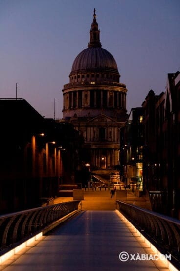 Centro de Londres vacío por coronavirus