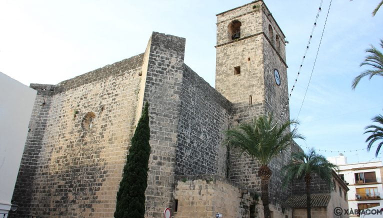 Façana de l'Església de Sant Bertomeu de Xàbia