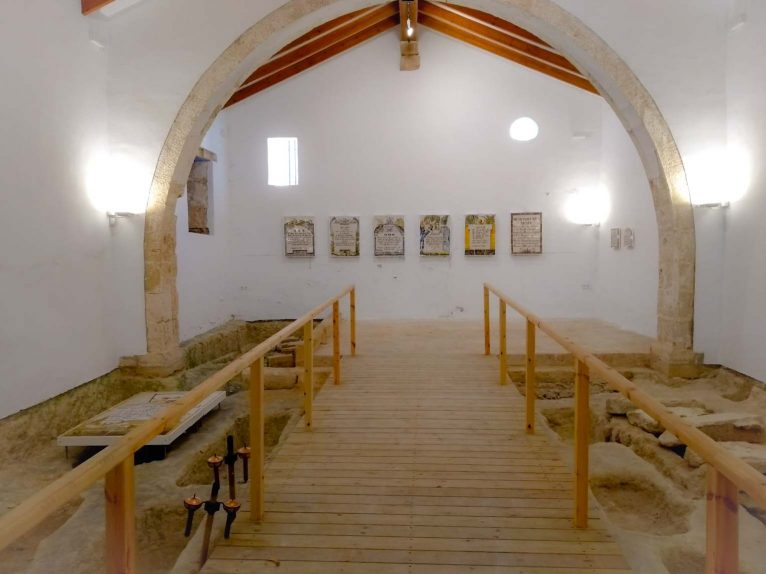 Interior de la Ermita de San Juan
