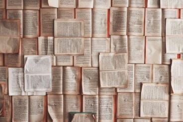 Pedimos a cinco escritores de nuestro entorno que titulen la actualidad como si fuera una novela
