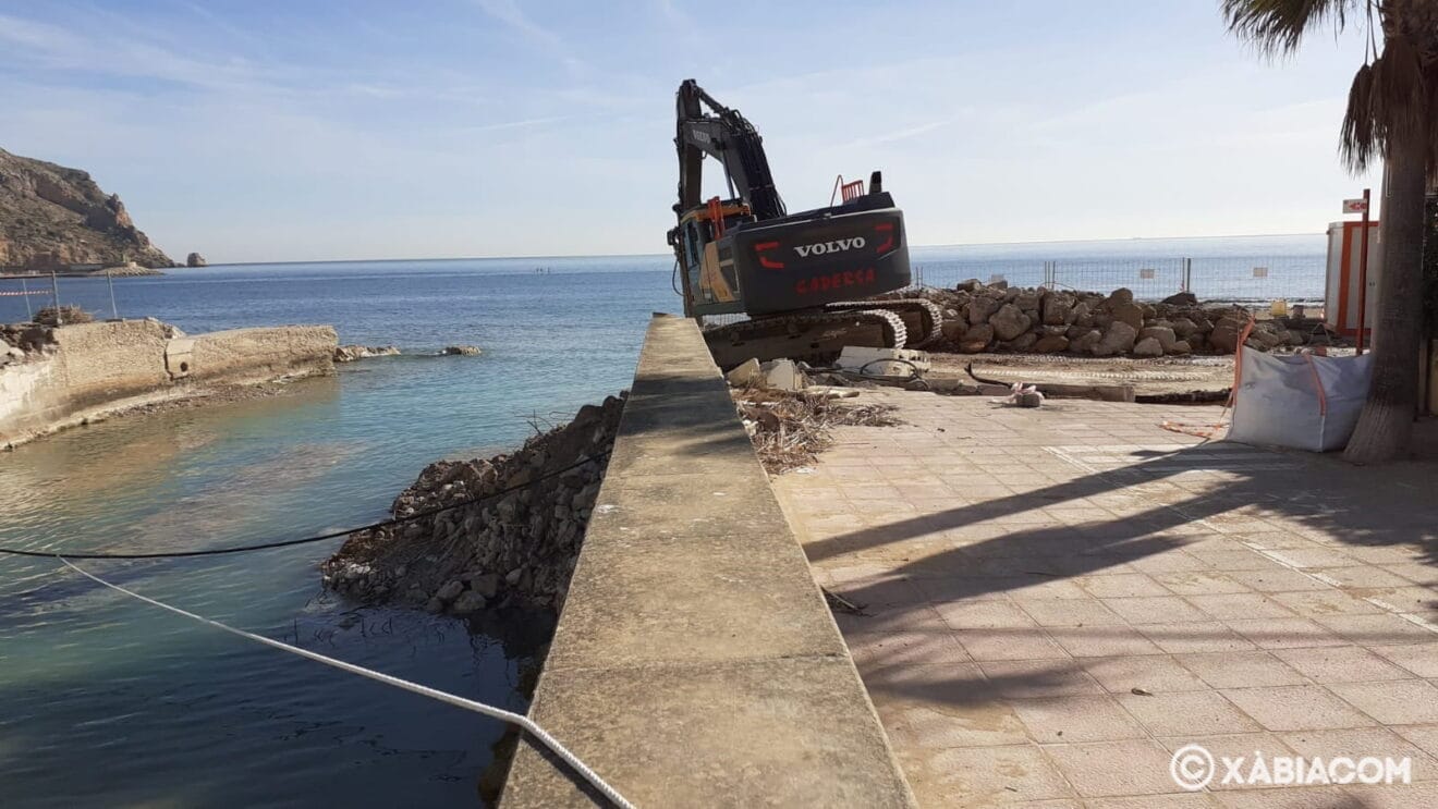 Obras en el Puente de Triana