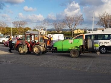 Protección Civil colabora en la desinfección de calles