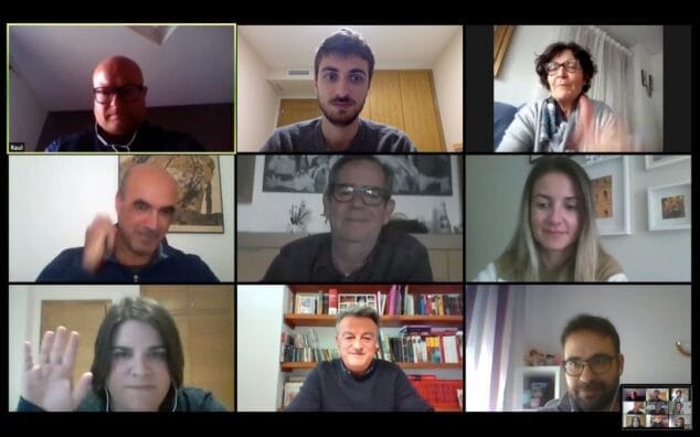 Imagen: Reunión de representantes de empresarios de Xàbia con el alcalde