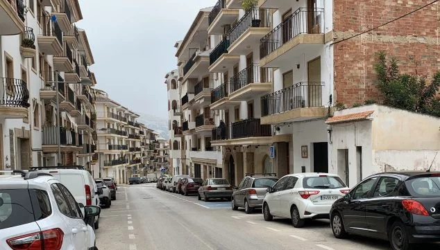 Imagen: Vista general de la calle Arquitecto Urteaga de Xàbia