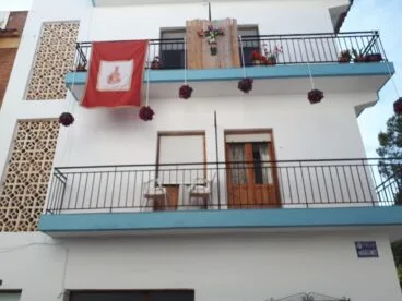 Cruz en honor al Nazareno en Duanes de la Mar