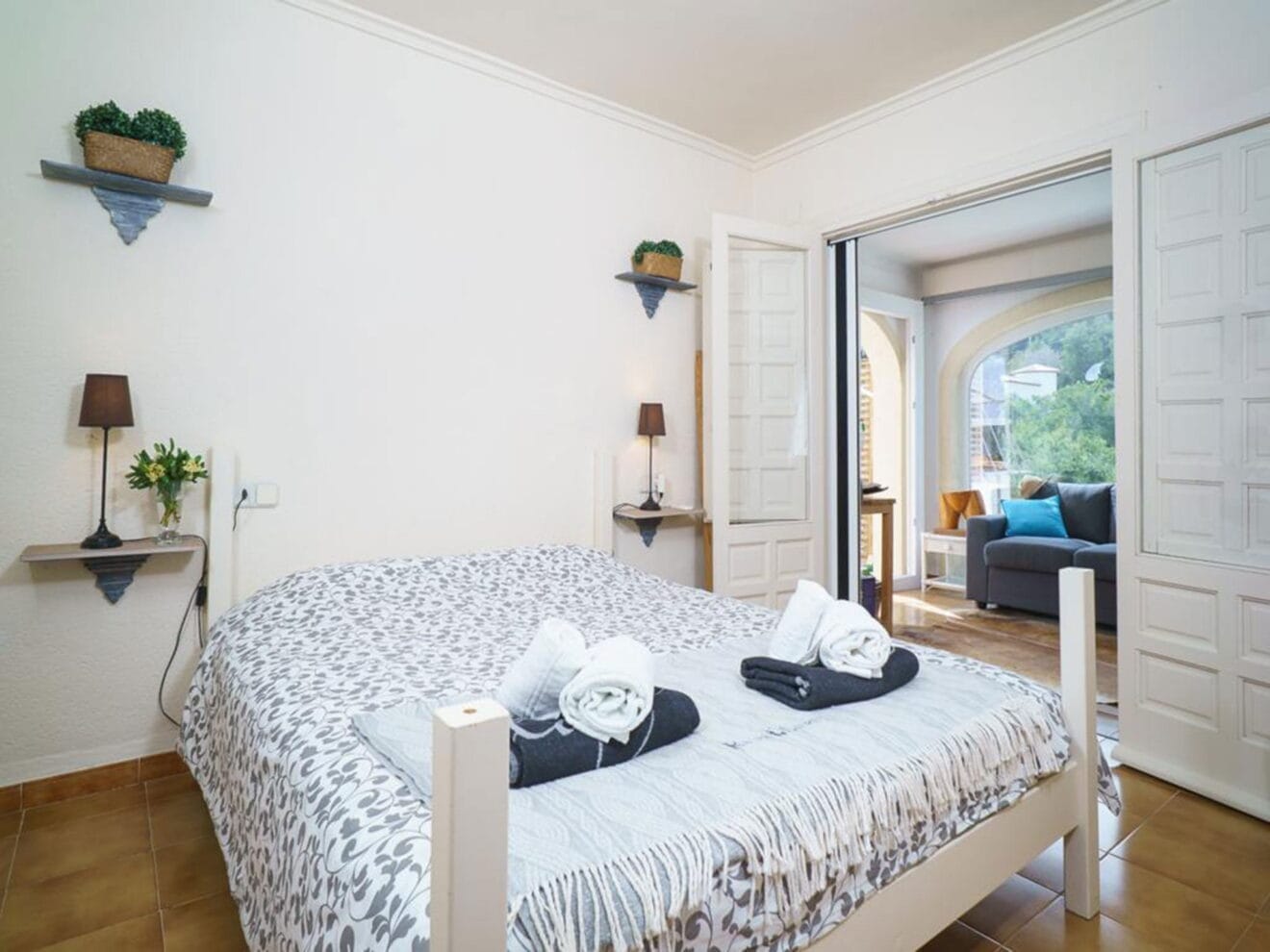 Habitación de un chalet en venta en La Granadella - Atina Inmobiliaria