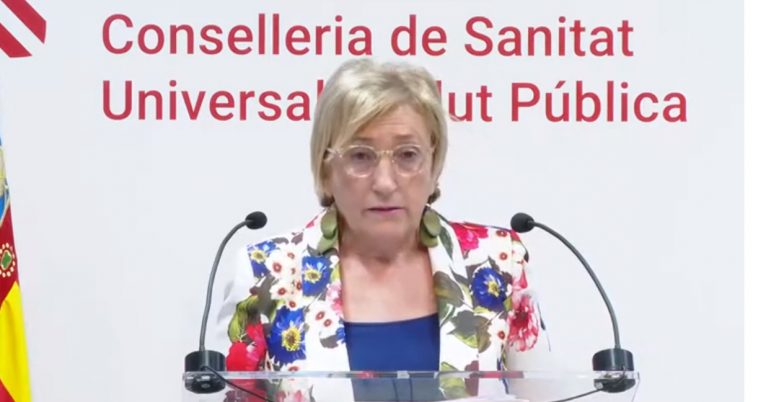 Ana Barceló, consellera de sanidad