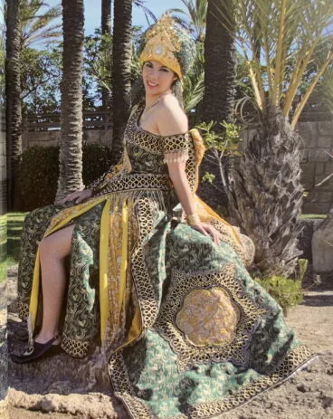 Andrea Rodríguez, abanderada en el 2013