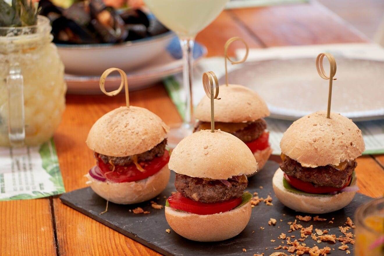 Bocaditos de hamburguesa - Isla Bonita