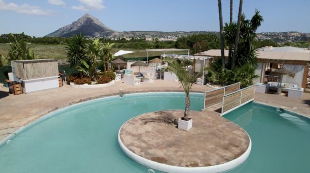 Imagen: Mejor piscina en Javea - Isla Bonita