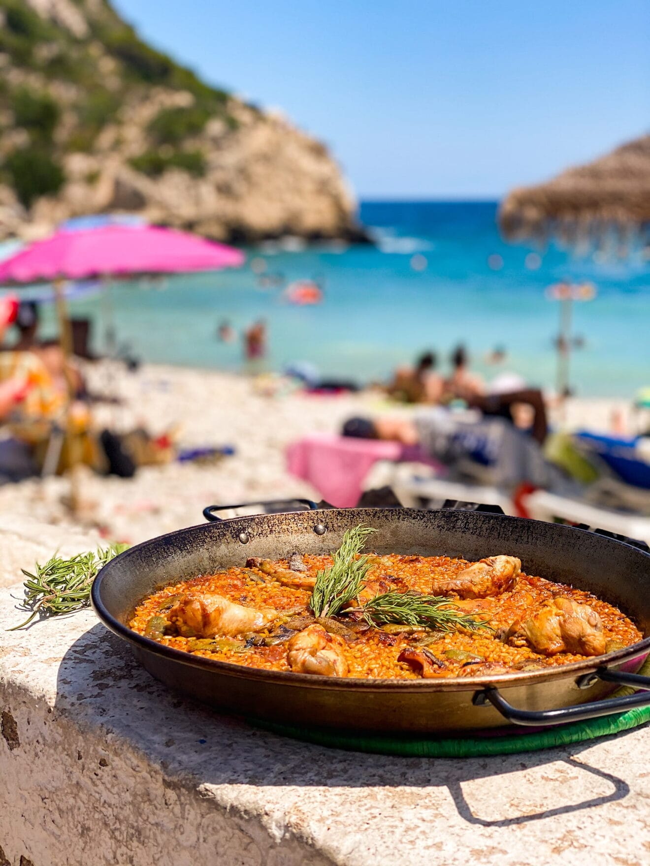 Paellas en la Granadella - La Bandideta