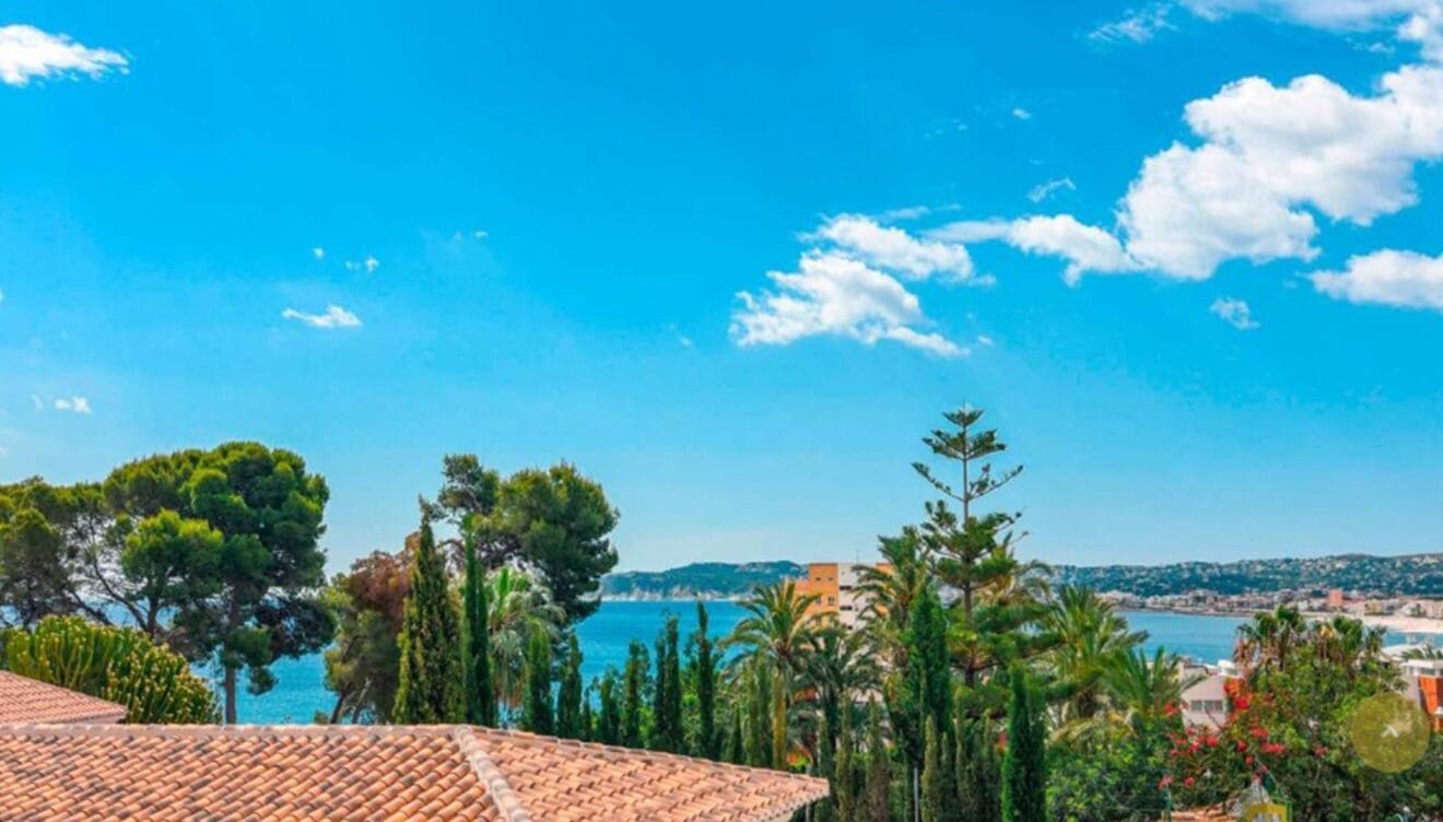 Vistas al mar de una villa en venta en el puerto de Jávea - MORAGUESPONS Mediterranean Houses