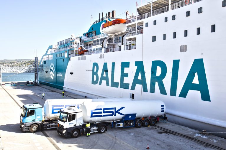 Balearia ship