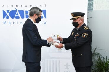 Entrega de la Placa conmemorativa