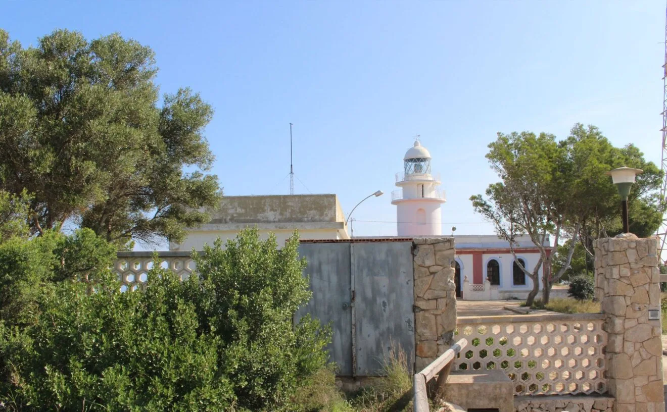 Exterior del faro del Cap de Sant Antoni
