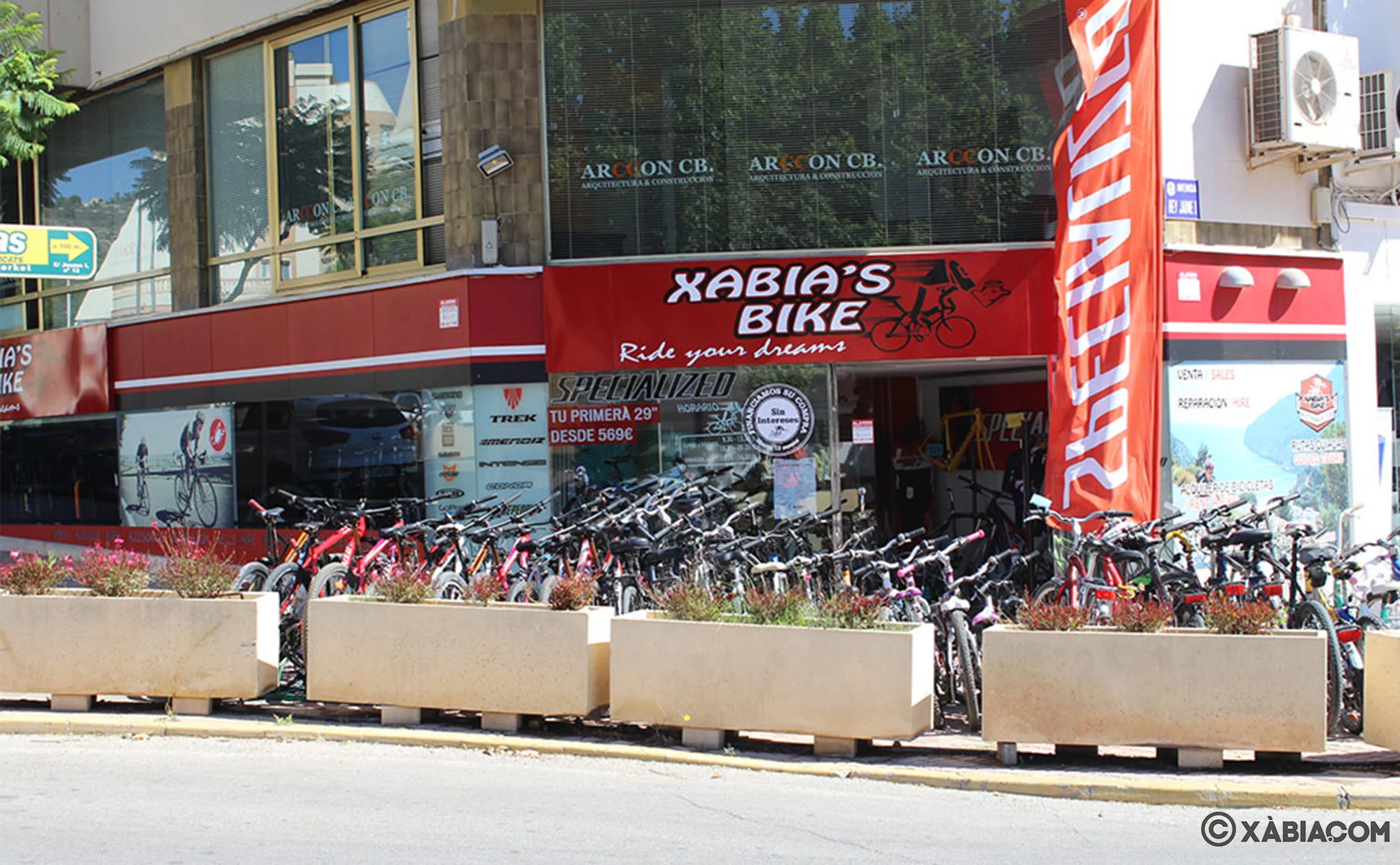 Exterior de la tienda de Jávea de Xabia’s Bike