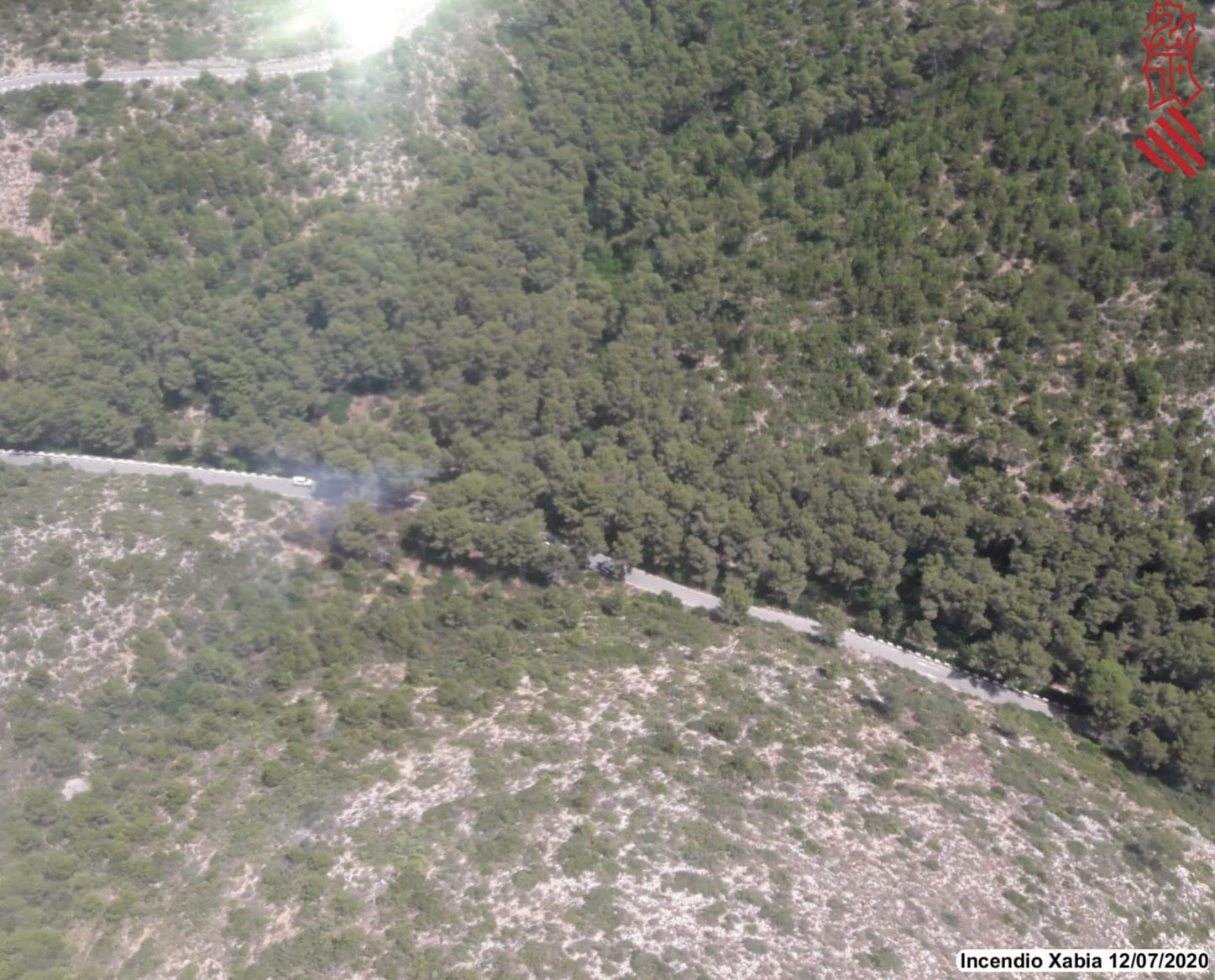 Imagen aérea tomada a las 15:20 horas del incendio en la Granadella