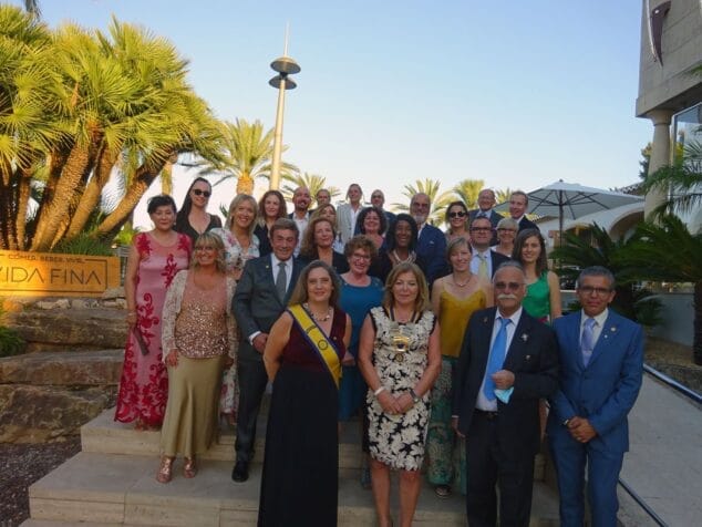 Imagen: Miembros del Rotary Club Jávea