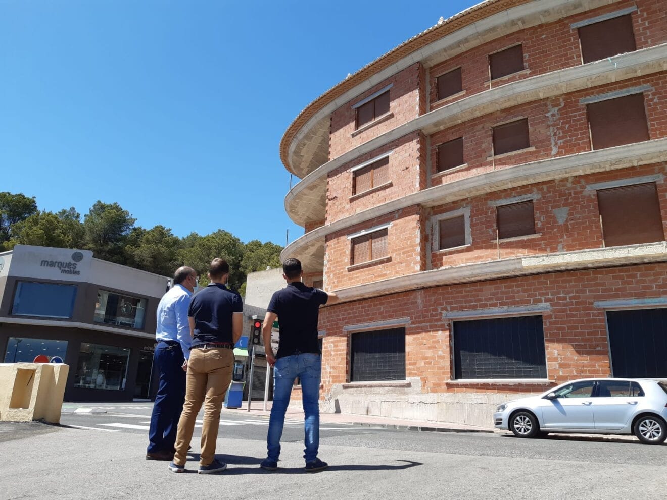 Visita al edificio Capelletes que albergará la Tourist Info
