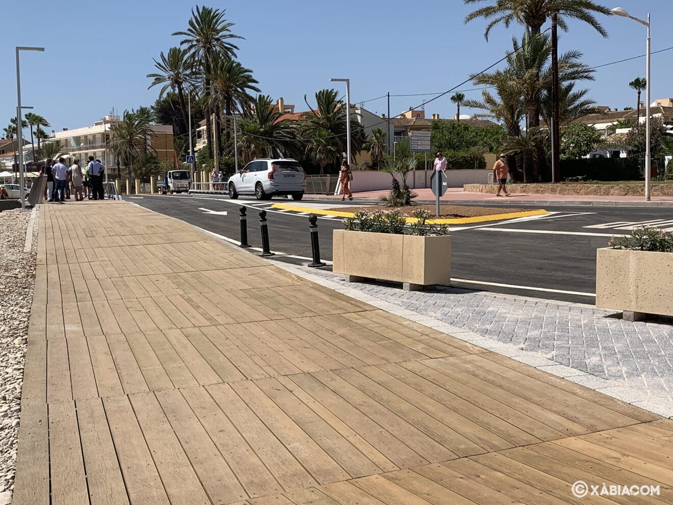 Pasarela de madera del nuevo Puente de Triana