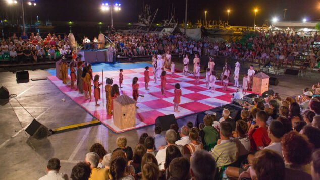 Imagen: Una de las representaciones del Ajedrez Viviente de Xàbia