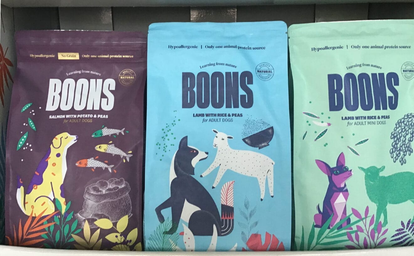 Pienso hipoalergénico con ingredientes naturales - Santi Mas-Servicios para mascotas