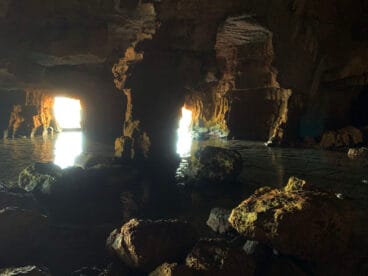 Arcos que caracterizan la Cova Tallada