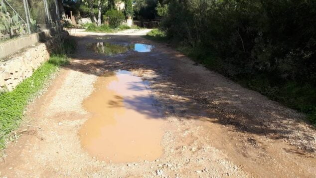 Imagen: Camino de la zona del Montgó tras las lluvias
