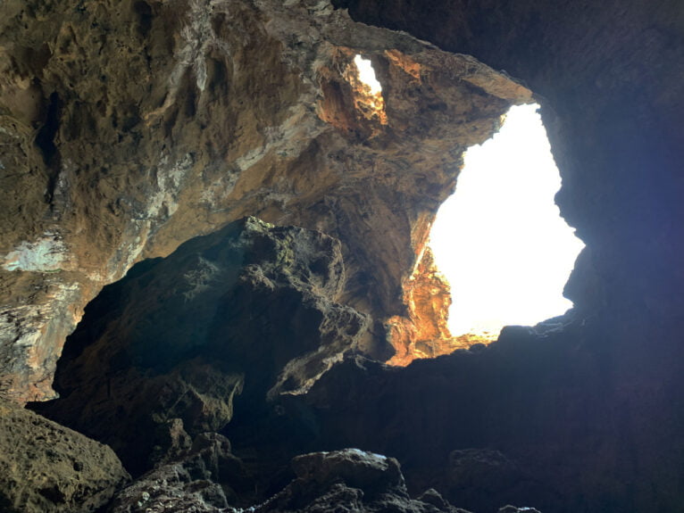 Interior cova Tallada