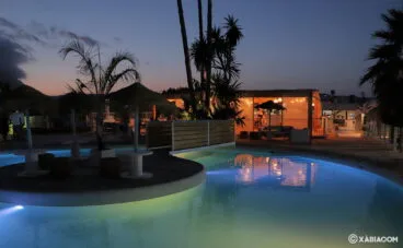 Vista nocturna de Isla Bonita