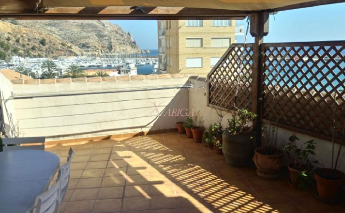 Vistas al mar desde una casa de pueblo en venta - Xabiga Inmobiliaria