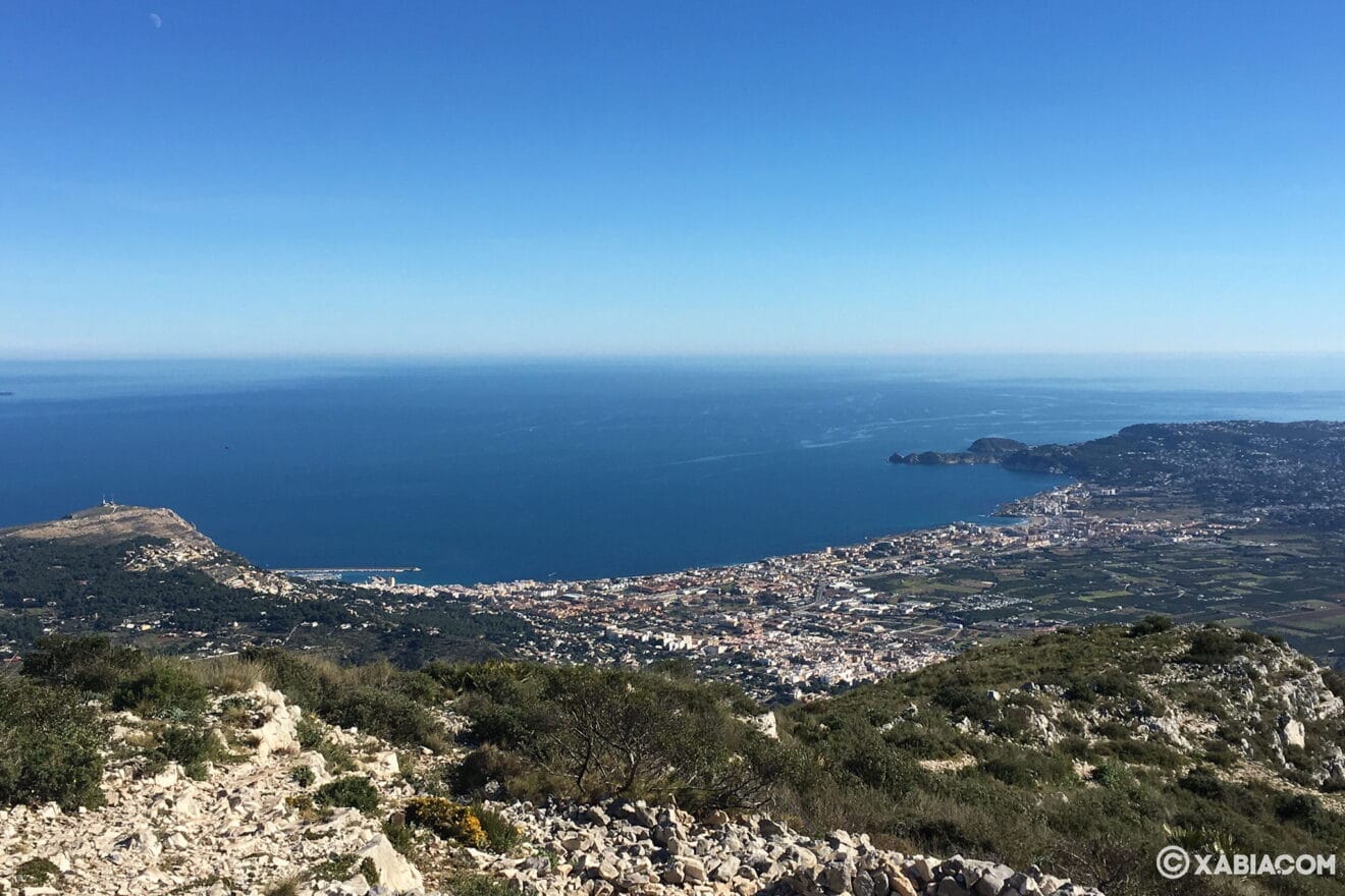 Vistas desde lo alto del Montgó subiendo por el Campo de tiro
