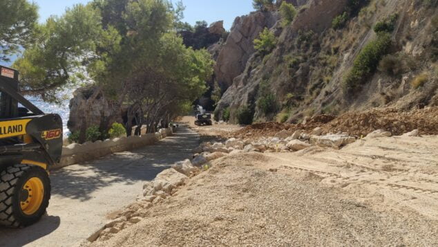 Imagen: Acceso peatonal a la Cala del Moraig
