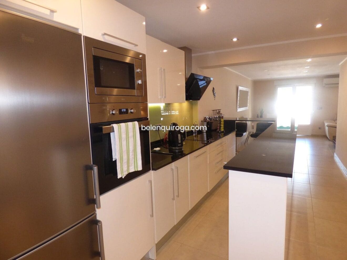 Cocina de un apartamento en venta en Jávea - Inmobiliaria Belen Quiroga