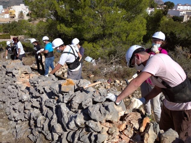 Imagen: Taller de construcción con piedra en seco