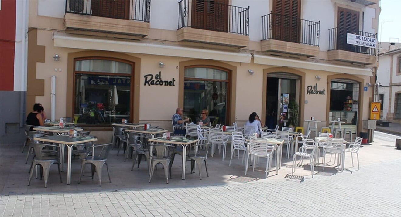 Merendar en Jávea - El Raconet