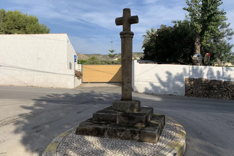 Термин крест в Хавеа: Крус-дель-Коломер