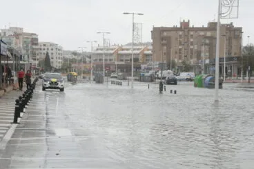 Estado de la Avenida Libertad tras el episodio de lluvia